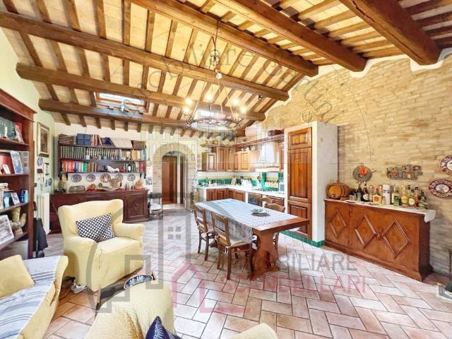 Villa Schiera in vendita a Cattolica, Reggio Emilia