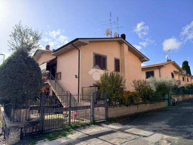 Villa Schiera in vendita a Roma Capitale, Lazio