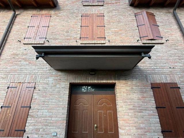 Villa Schiera in vendita a Unione Comuni Modenesi Area Nord, Cavezzo