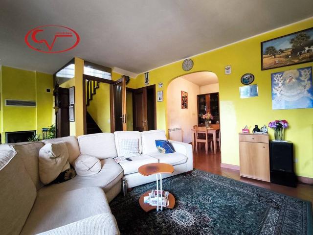 Villa Schiera in vendita a Montegonzi, Toscana
