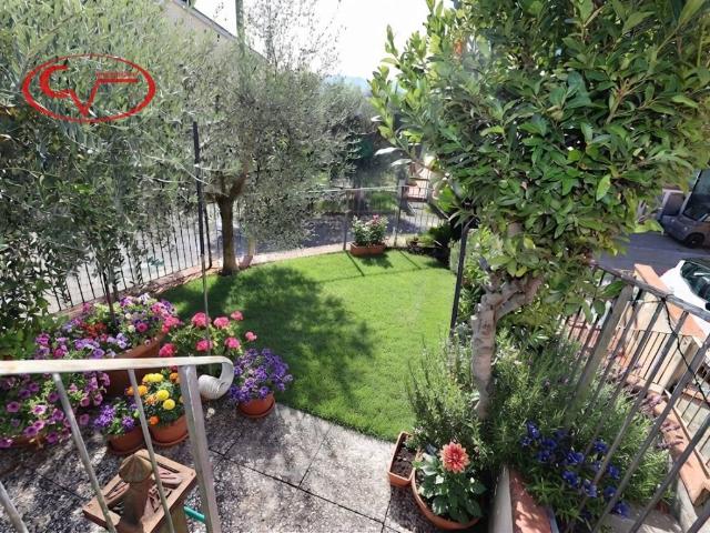 Villa Schiera in vendita a San Cipriano-Santa Barbara-Cetinale, Cavriglia