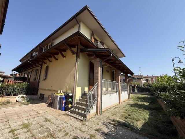 Villa Schiera in vendita a Cella Dati, Lombardia