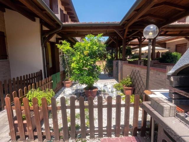 Villa Schiera in vendita a Unione Alto Ferrarese, Cento