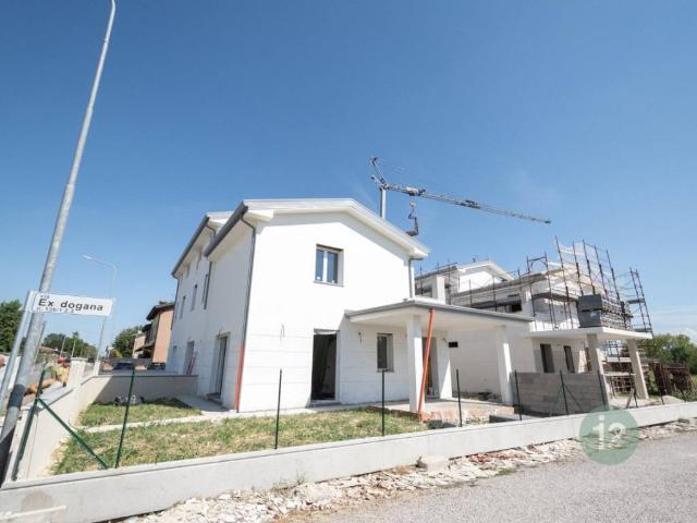 Villa Schiera in vendita a Unione Alto Ferrarese, Cento