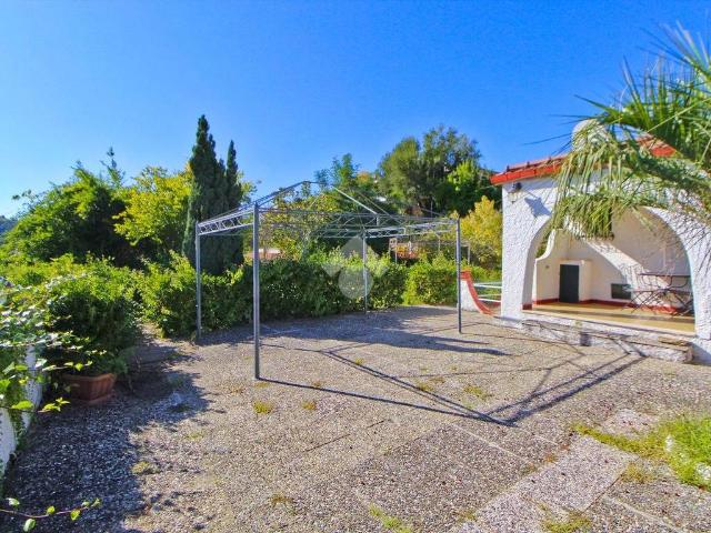Villa Schiera in vendita a Centola, Campania