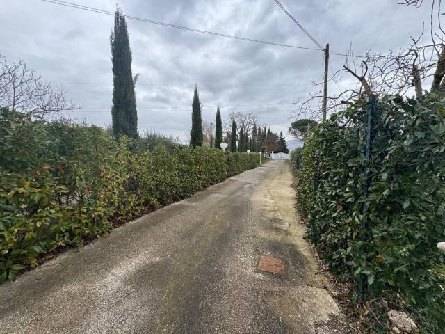Villa Schiera in vendita a Ceppaloni, Campania