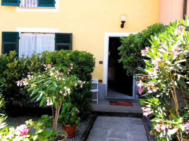 Villa Schiera in vendita a Ceranesi, Liguria