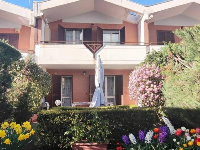 Villa Schiera in vendita a Puglia, Foggia