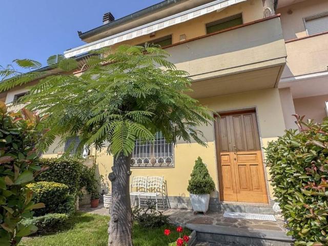 Villa Schiera in vendita a Unione dei Comuni Circondario dell'Empolese Valdelsa, Cerreto Guidi