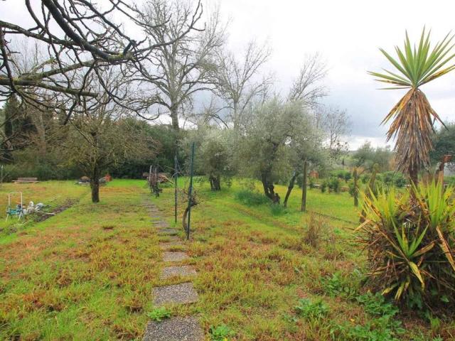 Villa Schiera in vendita a Unione dei Comuni Circondario dell'Empolese Valdelsa, Cerreto Guidi