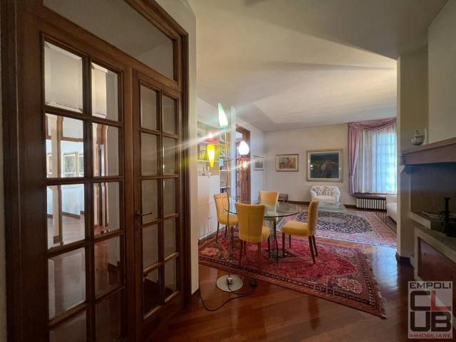 Villa Schiera in vendita a Unione dei Comuni Circondario dell'Empolese Valdelsa, Cerreto Guidi