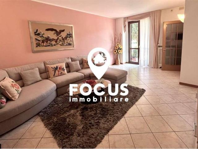 Villa Schiera in vendita a Cerreto Guidi, Firenze