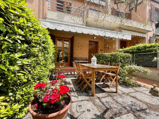 Villa Schiera in vendita a Unione dei Comuni Circondario dell'Empolese Valdelsa, Lucardo