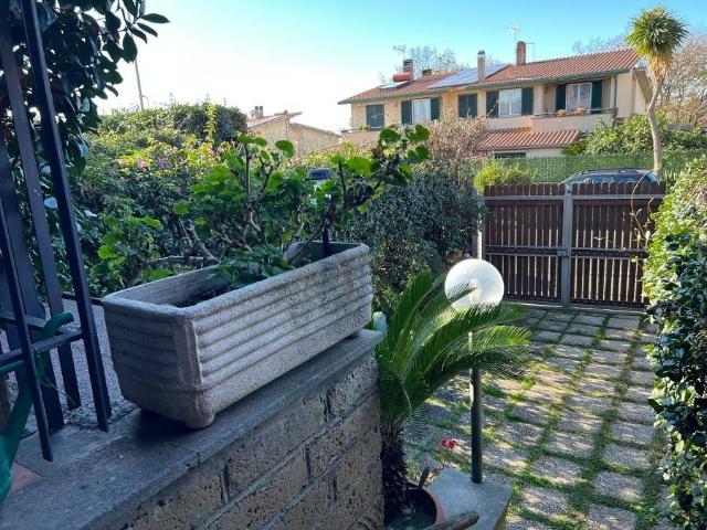 Villa Schiera in vendita a Poggio Aurelio, Roma Capitale