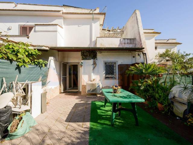 Villa Schiera in vendita a Cerenova Costantica, Roma Capitale