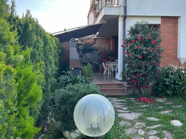 Villa Schiera in vendita a Roma Capitale, Lazio