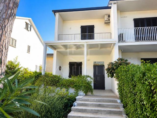 Villa Schiera in vendita a Milano Marittima, Cervia