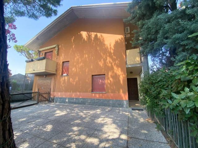 Villa Schiera in vendita a Cervia, Reggio Emilia