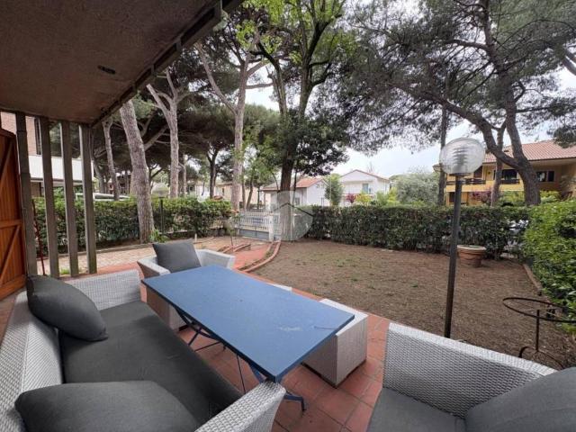 Villa Schiera in vendita a Milano Marittima, Cervia