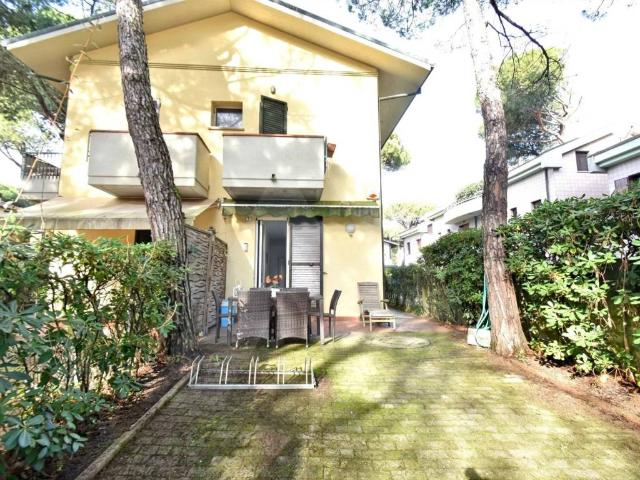 Villa Schiera in vendita a Milano Marittima, Cervia