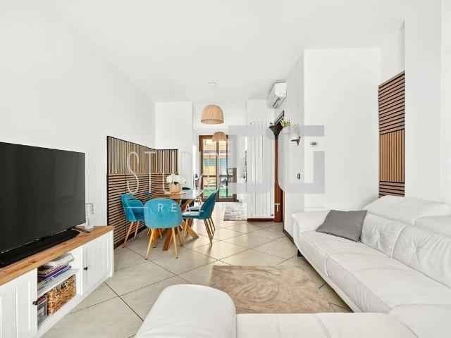 Villa Schiera in vendita a Cesano Maderno, Lombardia