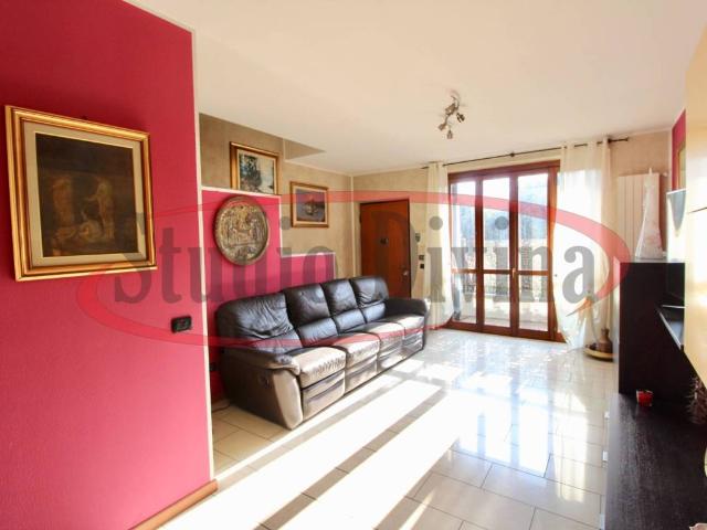 Villa Schiera in vendita a Cesano Maderno, Lombardia