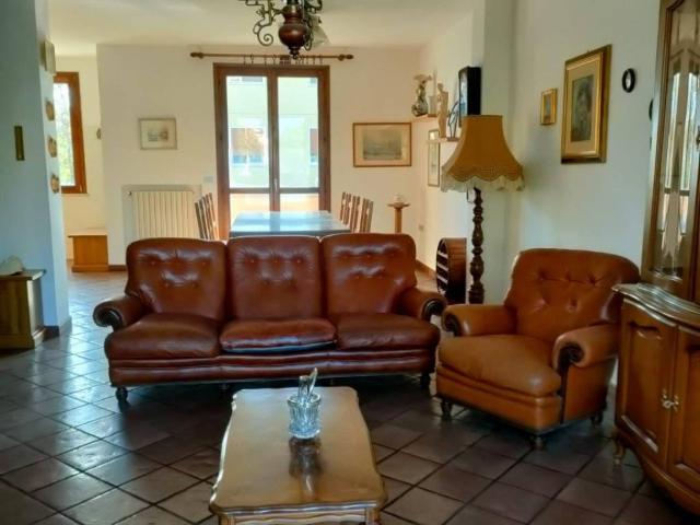 Villa Schiera in vendita a Unione dei comuni Valle del Savio, Cesenà