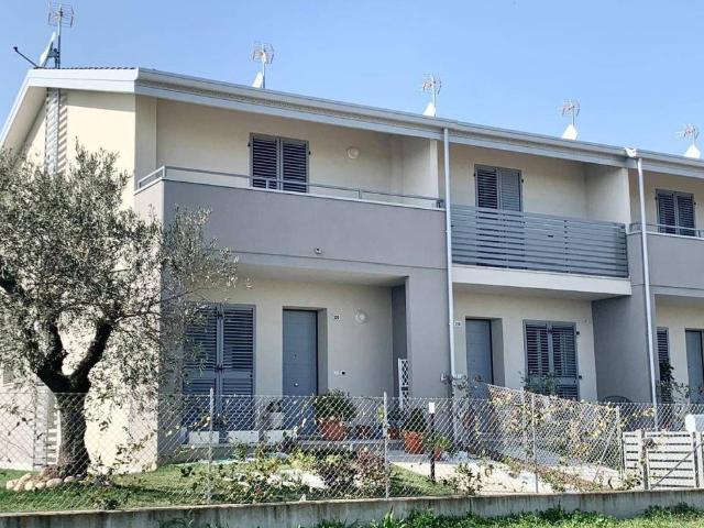 Villa Schiera in vendita a Unione dei comuni Valle del Savio, Cesenà