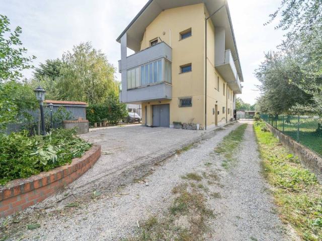 Villa Schiera in vendita a Case Franchini, Cesena