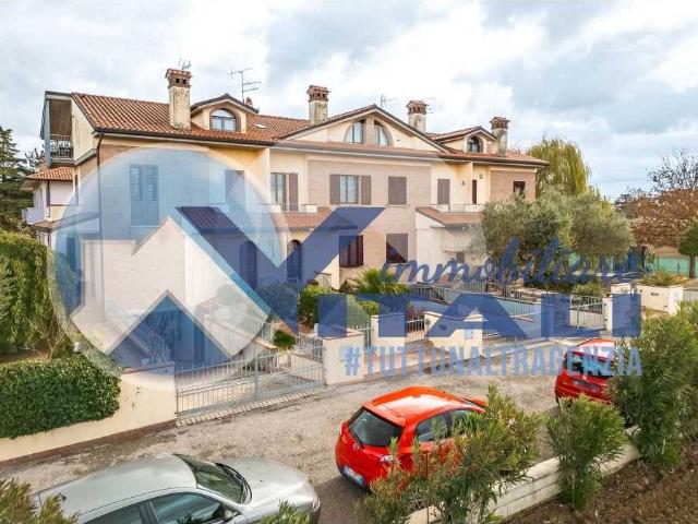 Villa Schiera in vendita a Unione dei comuni Valle del Savio, Cesenà