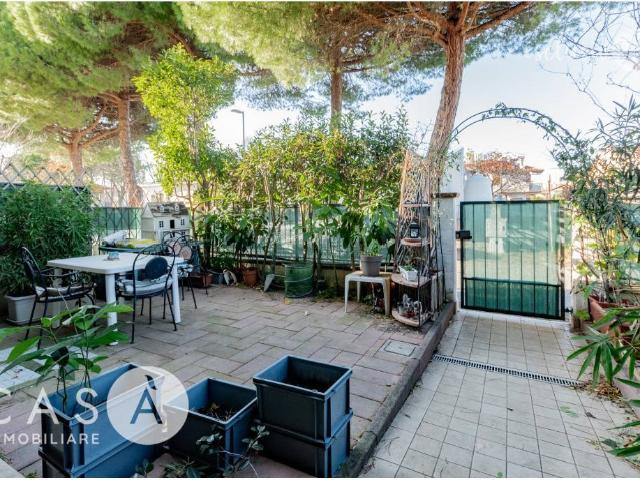 Villa Schiera in vendita a Cesenatico, Reggio Emilia
