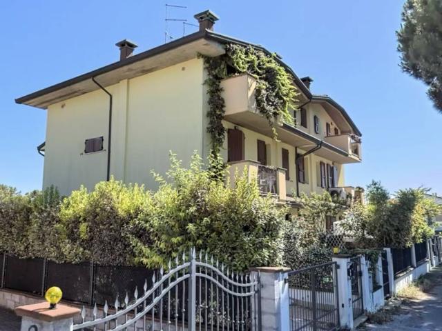 Villa Schiera in vendita a Cesenatico, Reggio Emilia