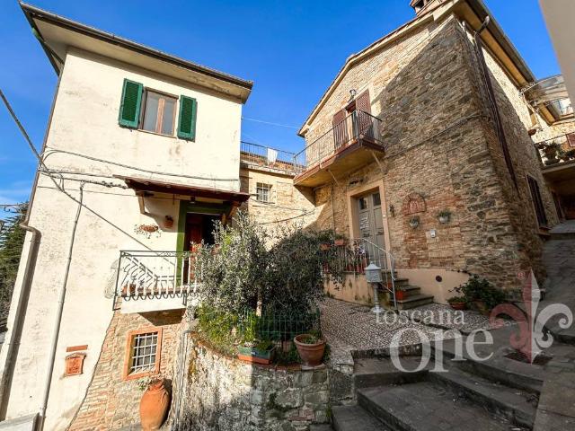 Villa Schiera in vendita a Chianni, Toscana
