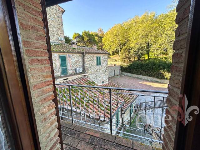 Villa Schiera in vendita a Chianni, Toscana