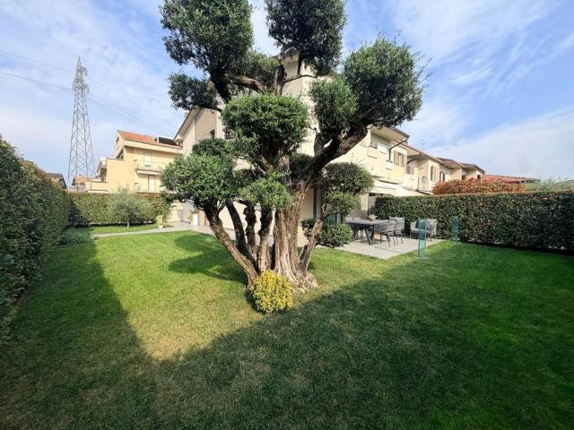 Villa Schiera in vendita a Chiari, Brescia