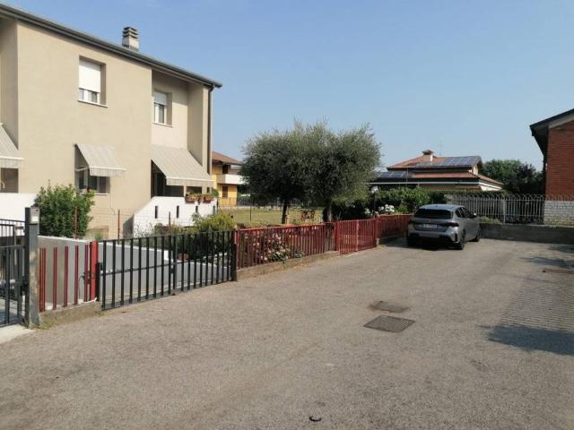 Villa Schiera in vendita a Chiari, Lombardia