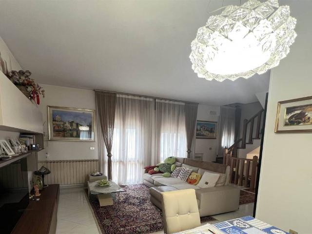 Villa Schiera in vendita a Chioggia, Veneto