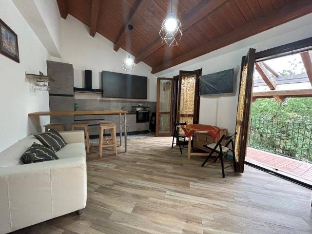 Villa Schiera in vendita a La Collina, Chiusi Città