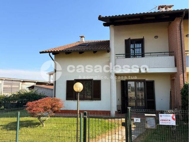 Villa Schiera in vendita a Cigliano, Vercelli