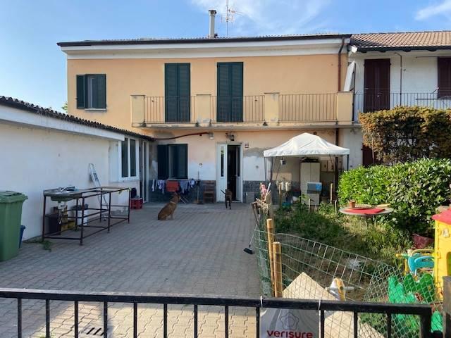 Villa Schiera in vendita a Cilavegna, Lombardia