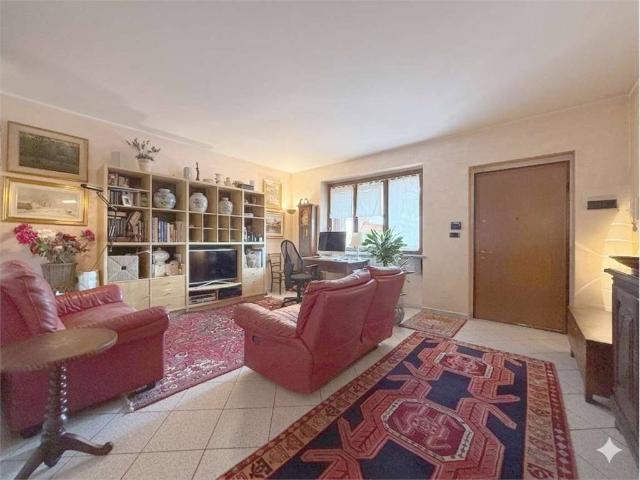 Villa Schiera in vendita a Cascinetto, Piemonte