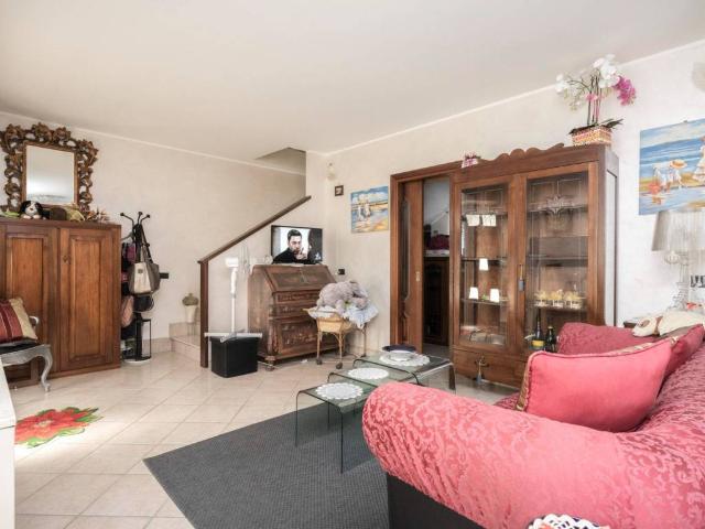 Villa Schiera in vendita a Piemonte, Torino