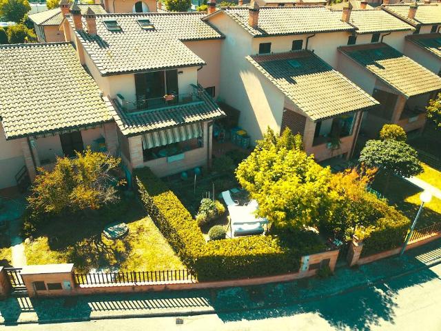Villa Schiera in vendita a Canale, Città Della Pieve