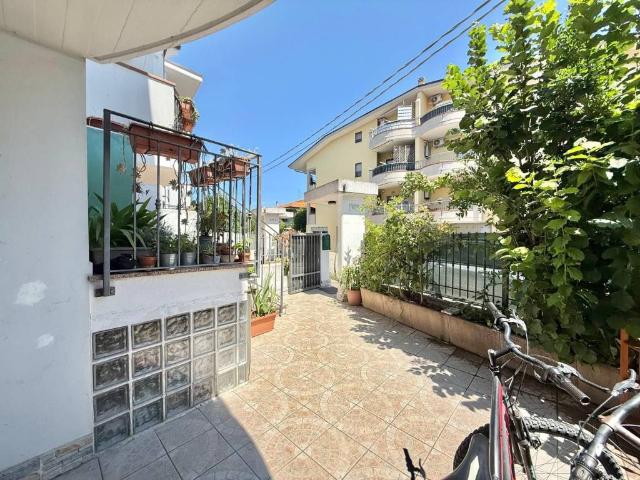 Villa Schiera in vendita a Città Sant'angelo, Abruzzo