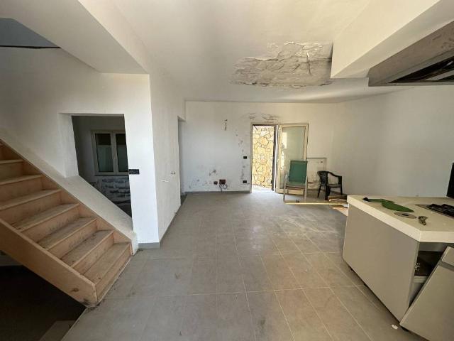Villa Schiera in vendita a Dolcedo, Liguria