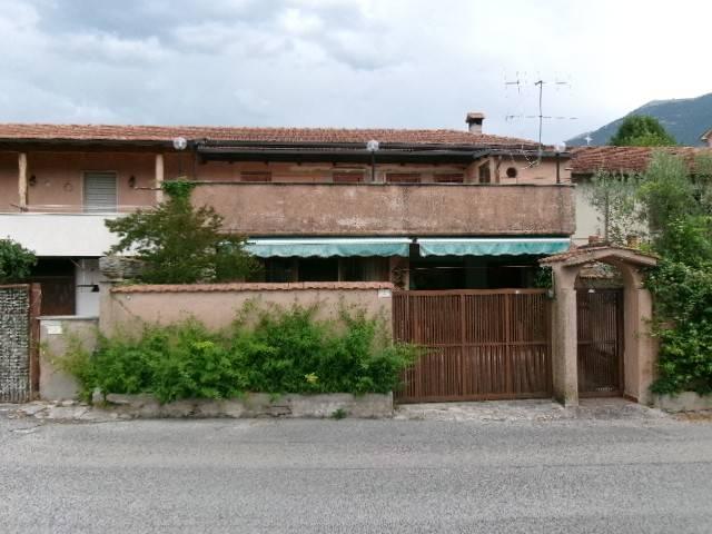 Villa Schiera in vendita a Morino, Abruzzo