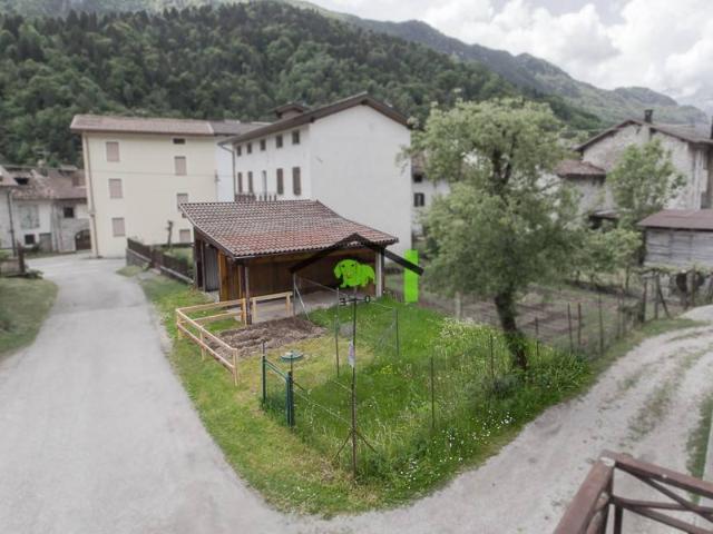 Villa Schiera in vendita a Claut, Friuli-Venezia Giulia