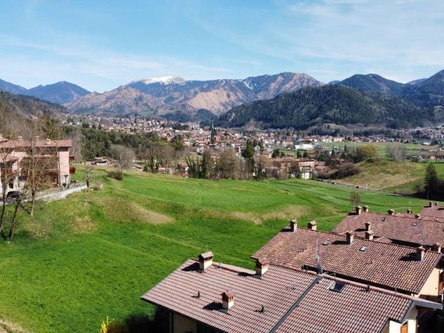 Villa Schiera in vendita a Clusone, Lombardia