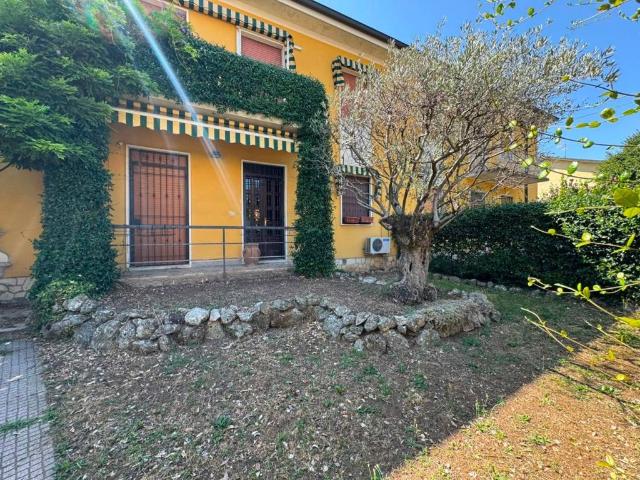 Villa Schiera in vendita a Coccaglio, Lombardia