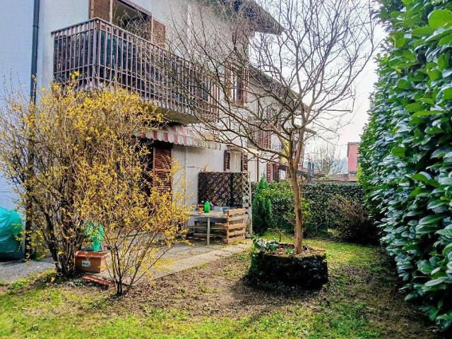 Villa Schiera in vendita a Comunità Montana Valli del Verbano, Trevisago